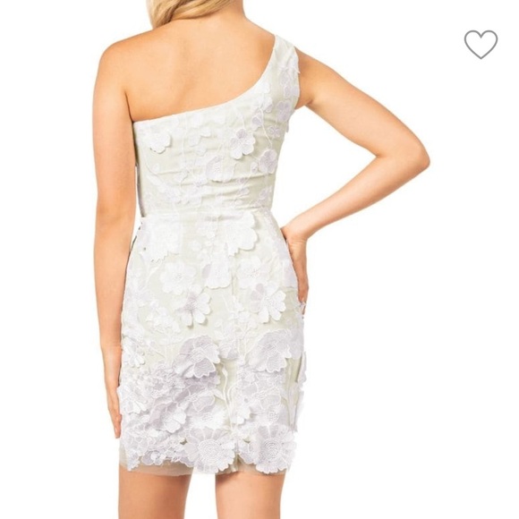 NWT Floral Mini Bodycon Dress - Picture 2 of 4